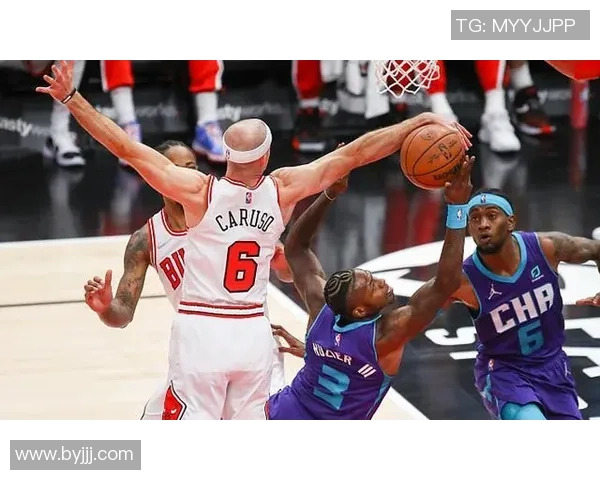 魔术队与公牛激战正酣球迷期待精彩对决与绝妙瞬间